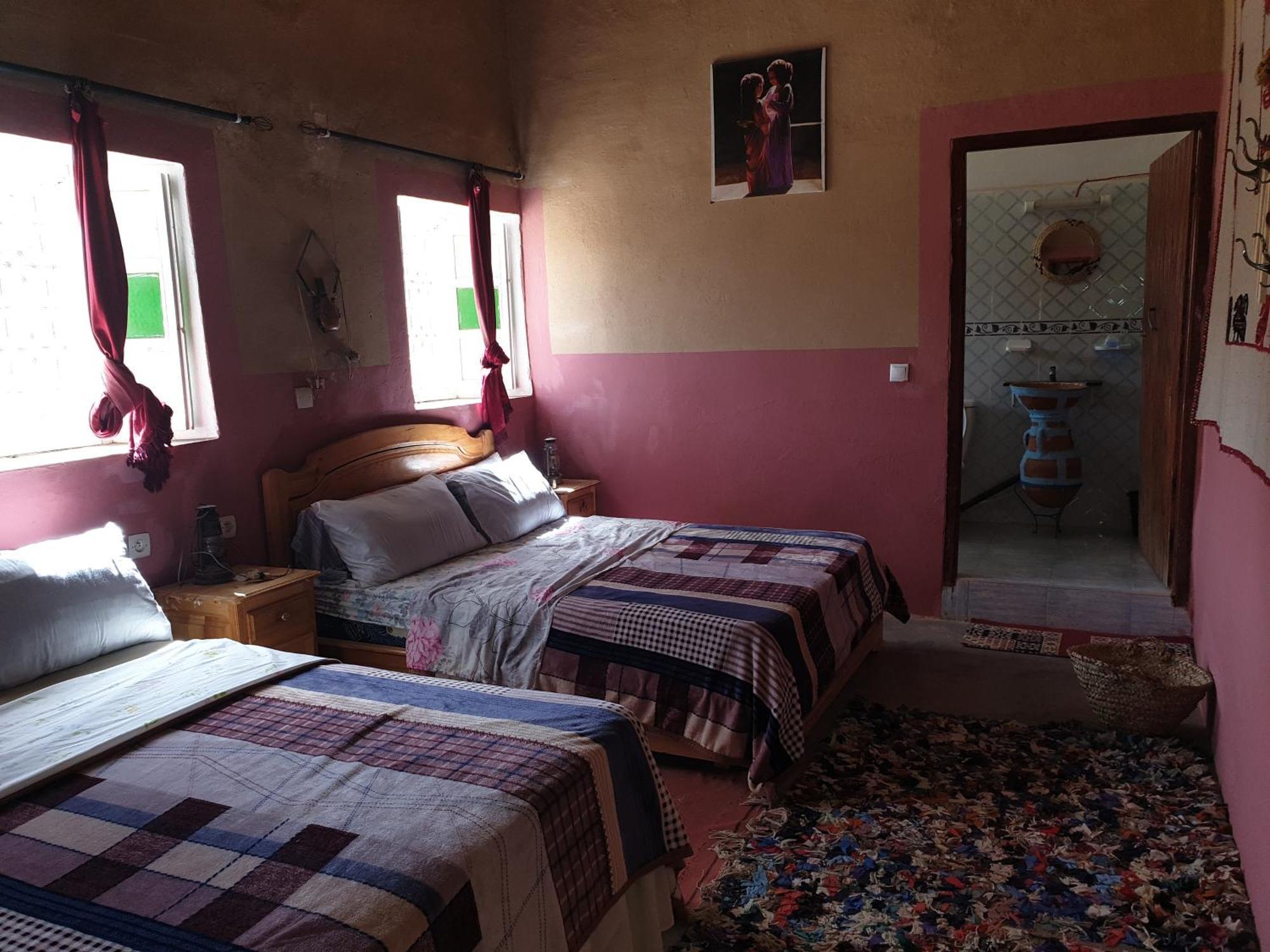 Gite D'Etape Traditionnel Berbere Ifri Rum bild