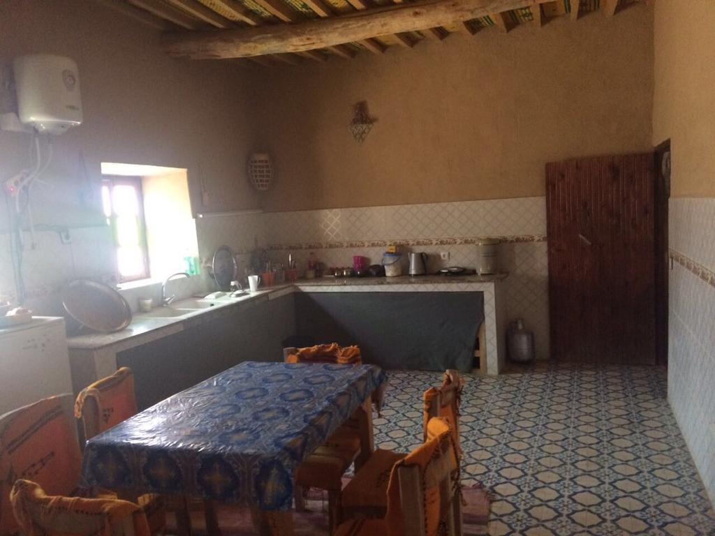 Gite D'Etape Traditionnel Berbere Ifri Exteriör bild